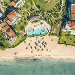 Punta Palmera Beachfront Apartment